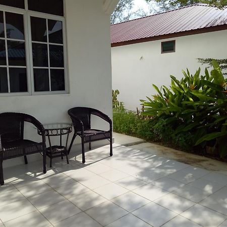 Nas Villaria Langkawi Пантай Ченанг Екстериор снимка
