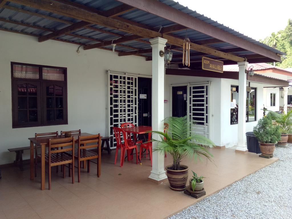 Nas Villaria Langkawi Пантай Ченанг Екстериор снимка