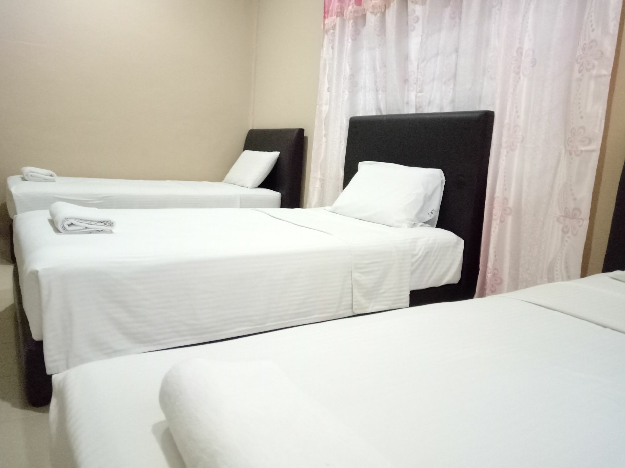 Nas Villaria Langkawi Пантай Ченанг Екстериор снимка
